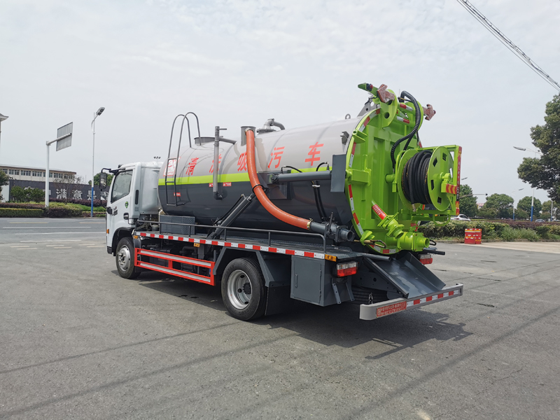  XZL5125GQW6 Cleaning and suction-type sewer scavenger