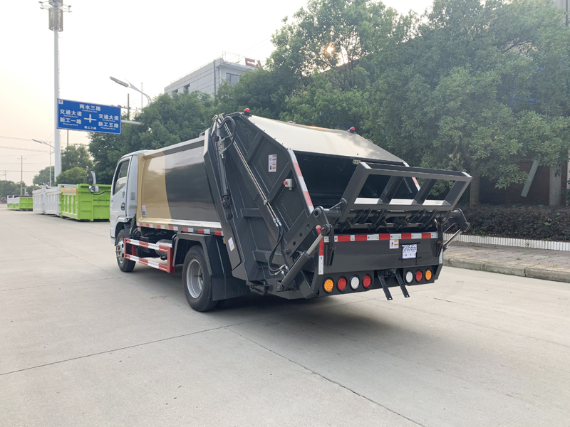 XZL5070ZYS6 Compression refuse collector