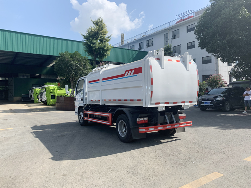 ZL5041ZZZ6  Suction -type tumbrel tanker