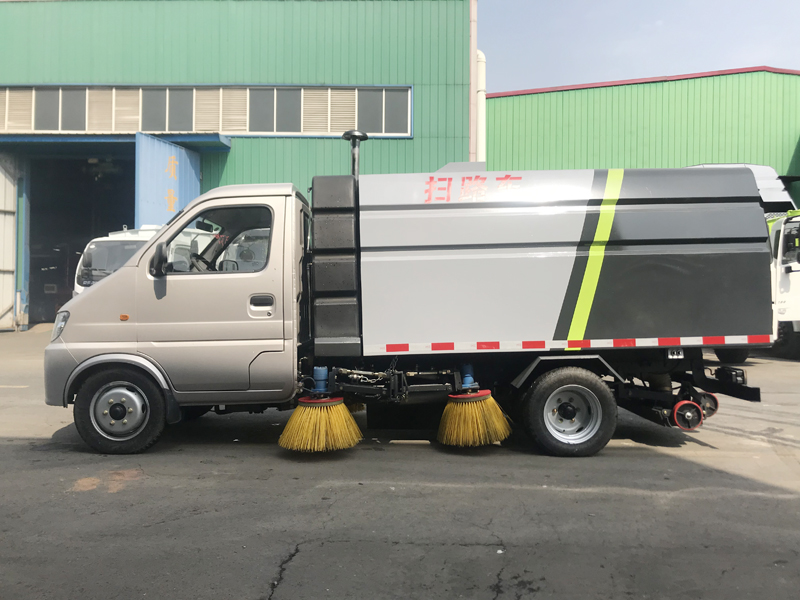 XZL5032TSL6 Sweeper truck