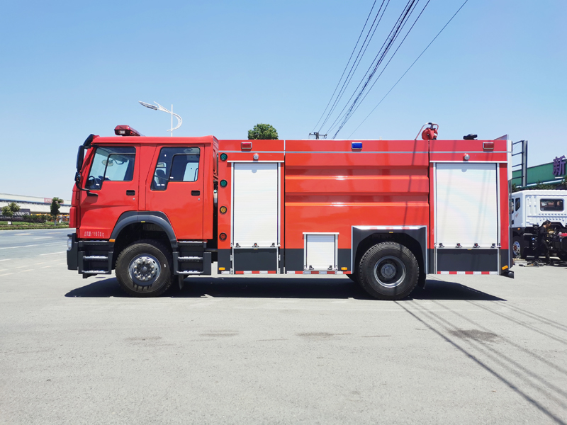 Fire-crash water tender