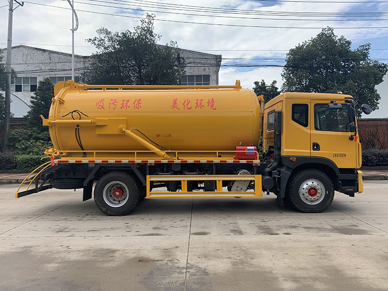 XZL5180GXW6 Sewage suction truck
